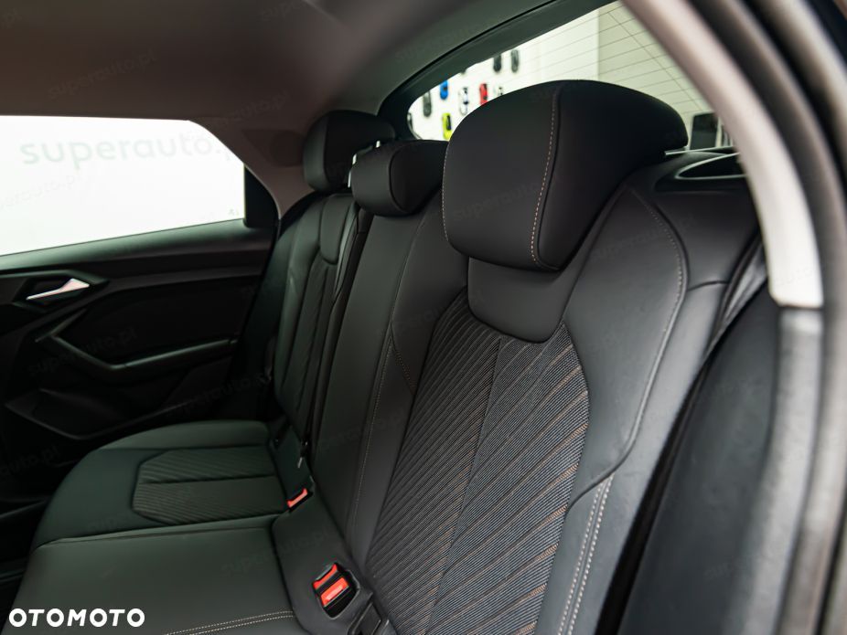 Audi A1 Sportback 30 TFSI Advanced S tronic - 21