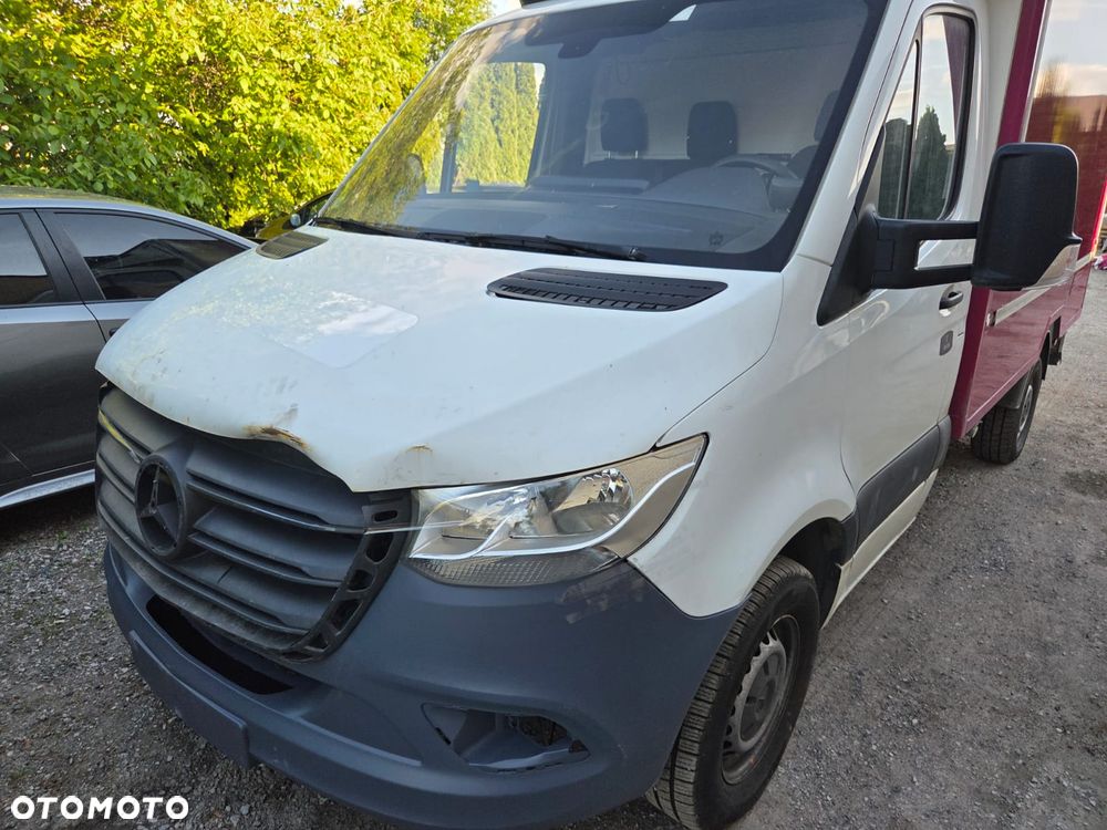 Mercedes-Benz Sprinter - 5