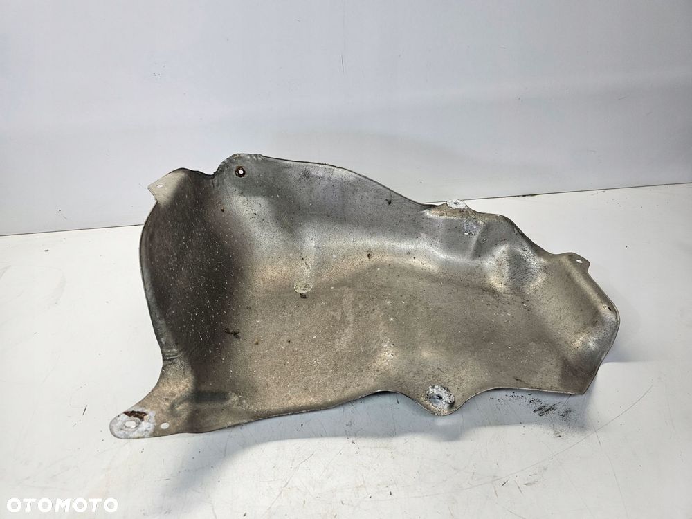 OSŁONA TERMICZNA AUDI A3 LIFT VW GOLF 1K0825721A - 2