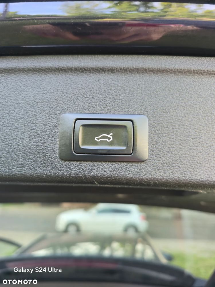 Audi A4 ver-2-0-tfsi-ultra-design-s-tronic - 30