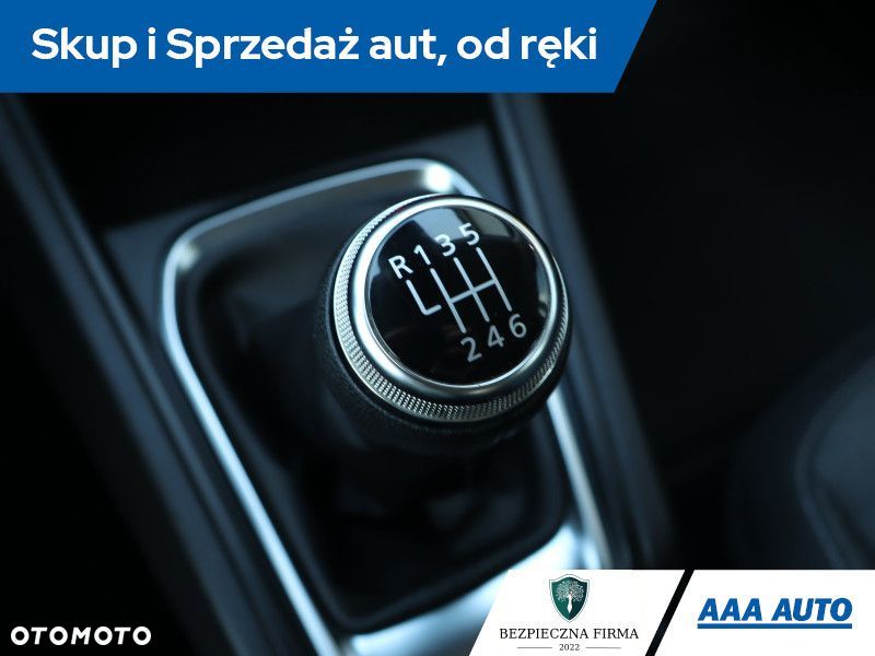 Renault Captur - 15