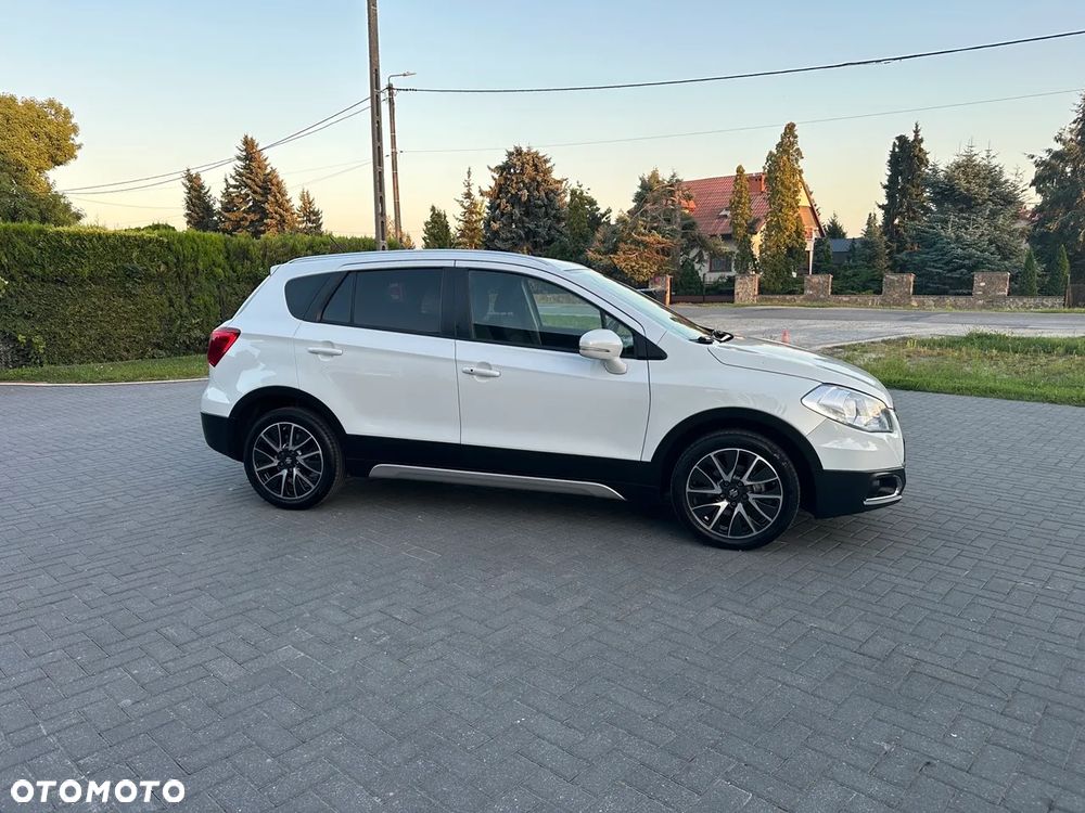 Suzuki SX4 S-Cross 1.6 Premium - 13