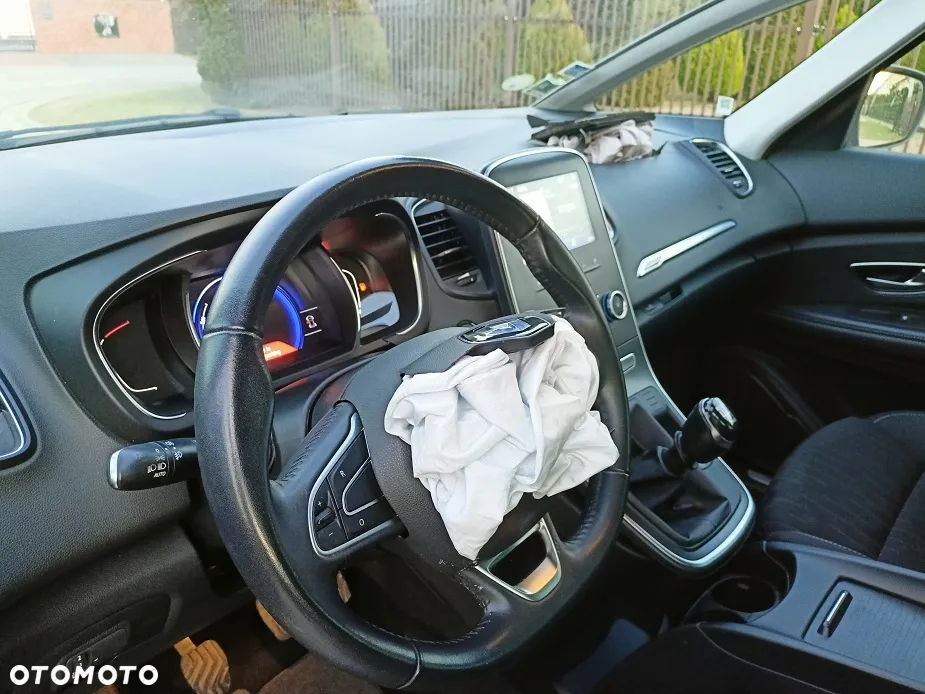 Renault Grand Scenic ENERGY dCi 110 EDC LIMITED - 11