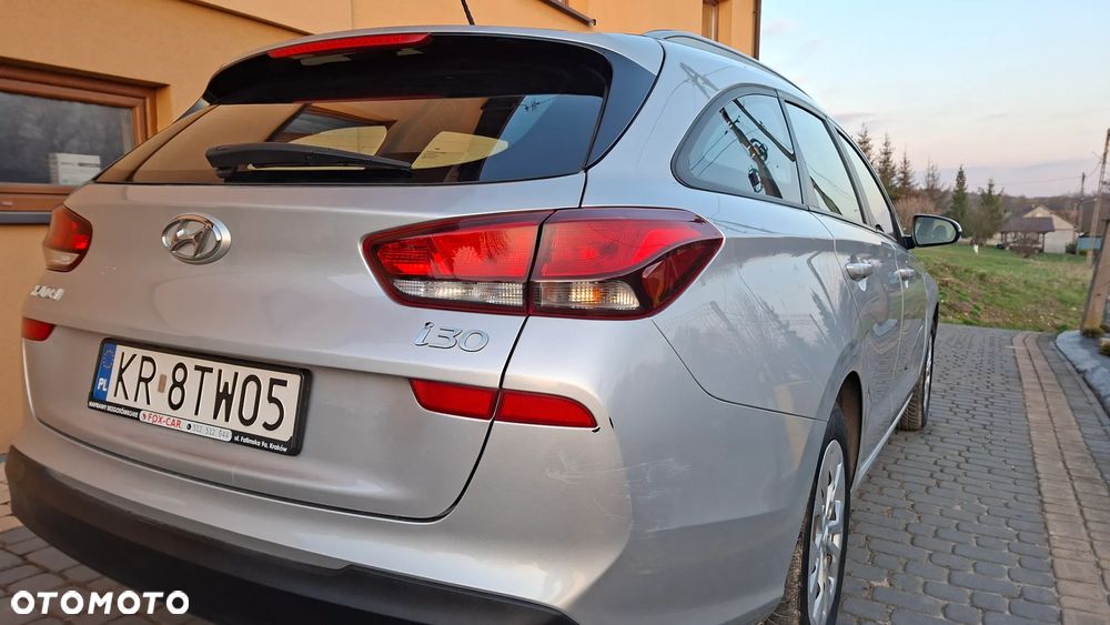 Hyundai i30 1.4 Classic + - 10