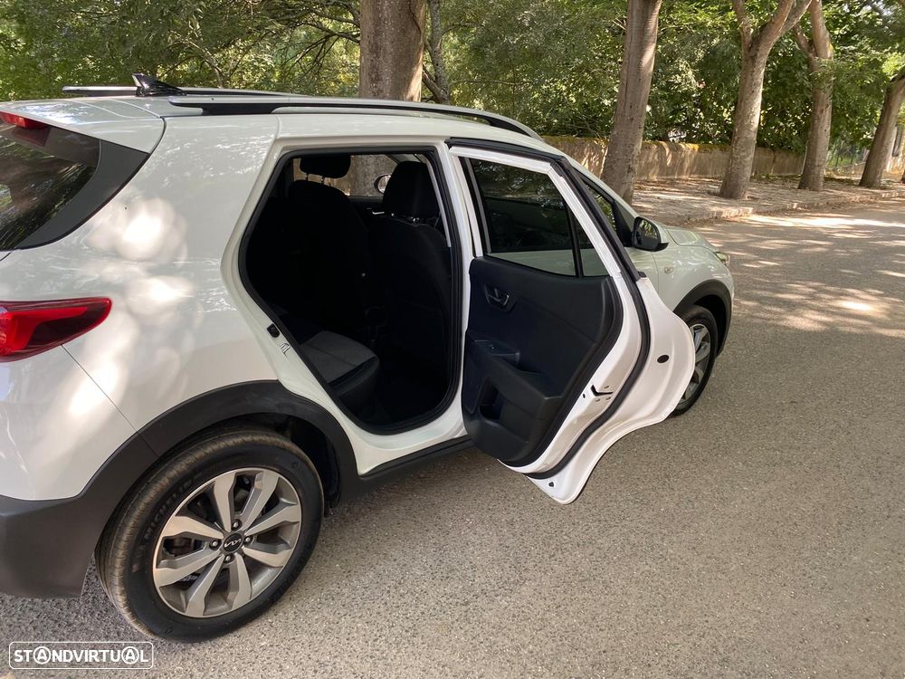 Kia Stonic 1.2 MPi Vibe - 17