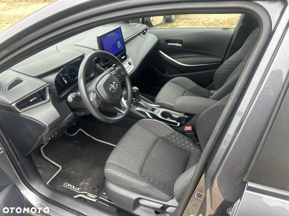 Toyota Corolla 1.8 Hybrid Comfort - 12