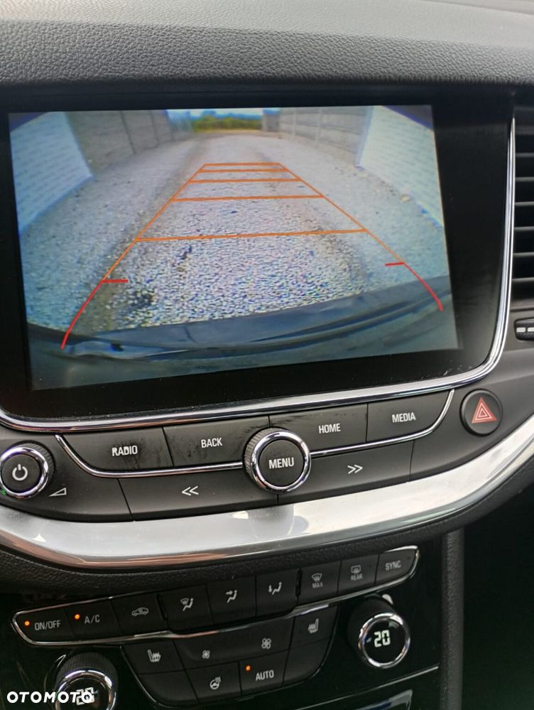 Opel Astra 1.4 Turbo Active - 10