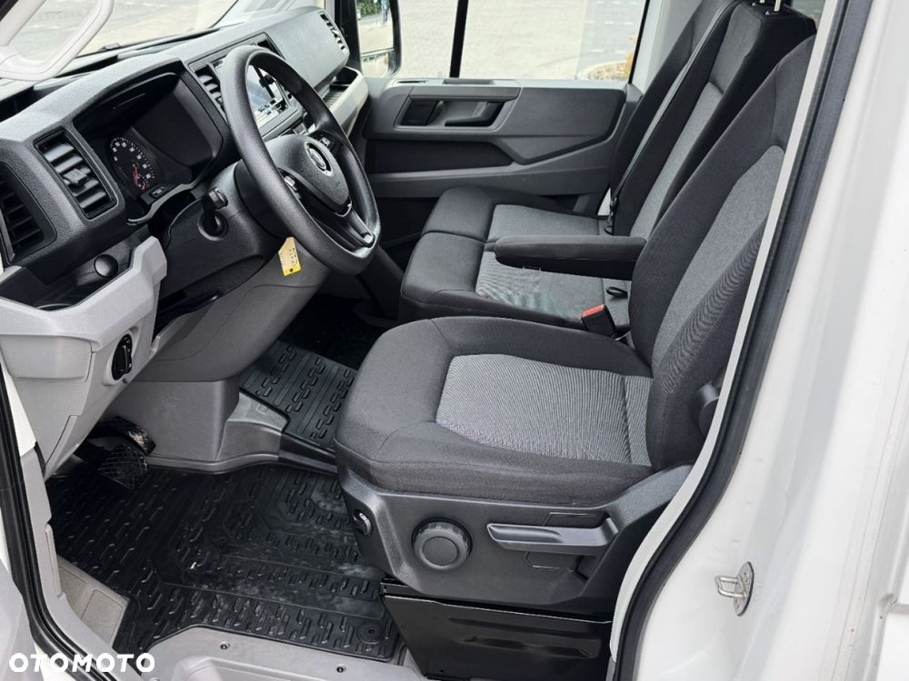 Volkswagen Crafter - 25