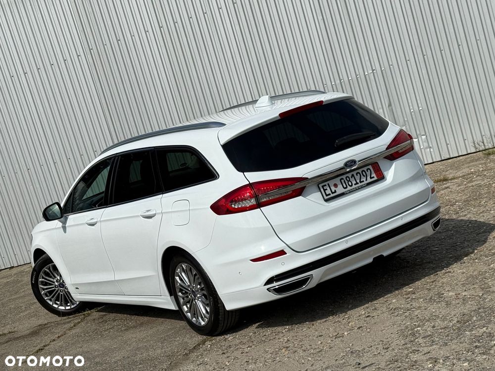 Ford Mondeo 2.0 EcoBlue Titanium - 36