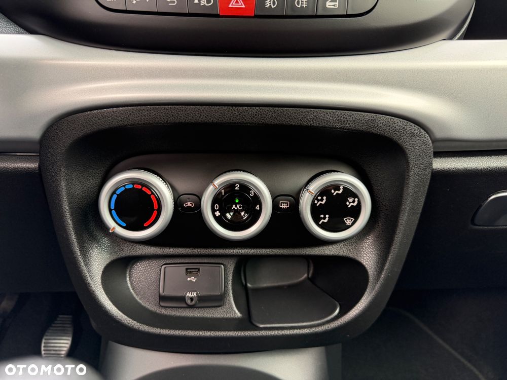 Fiat 500L 1.4 T-Jet 16V Beats Edition - 25
