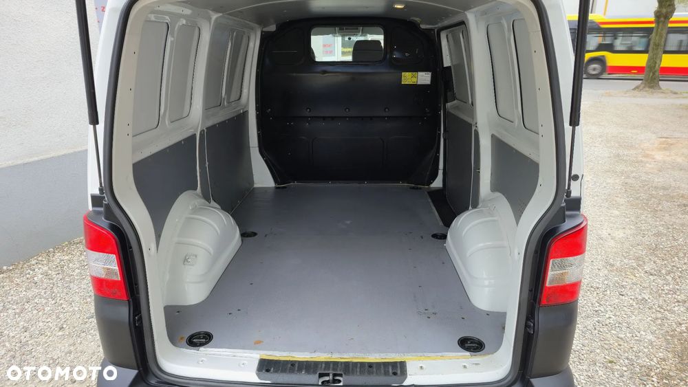 Volkswagen Transporter - 15