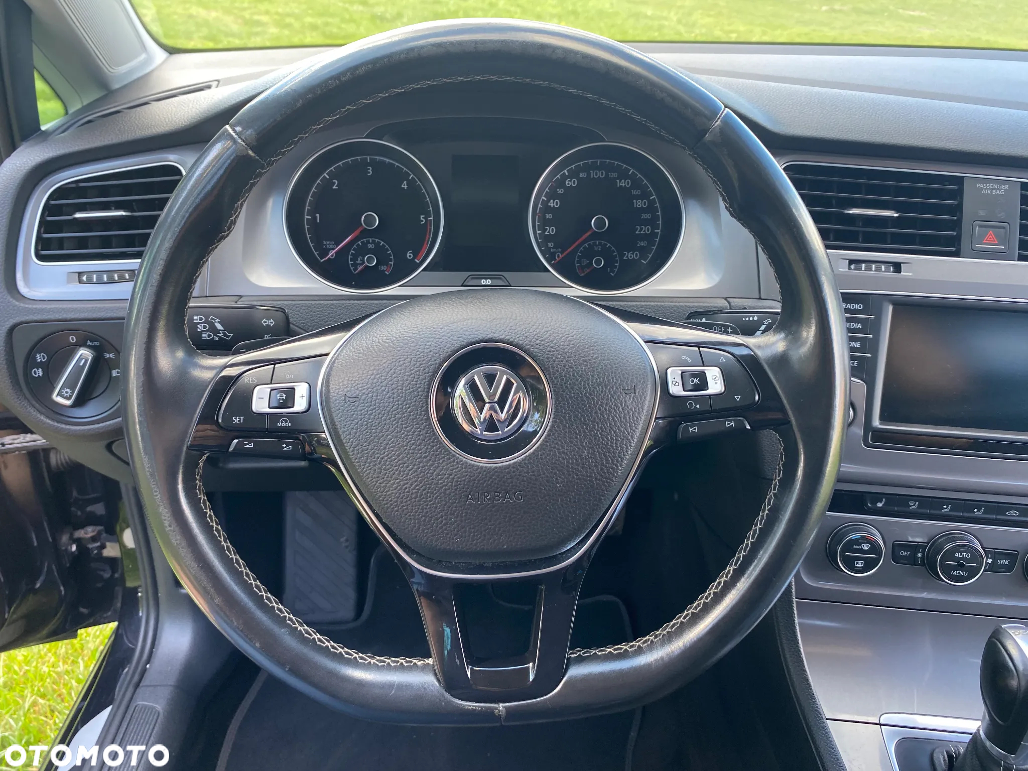 Volkswagen Golf VII 1.6 TDI BMT Highline DSG - 19