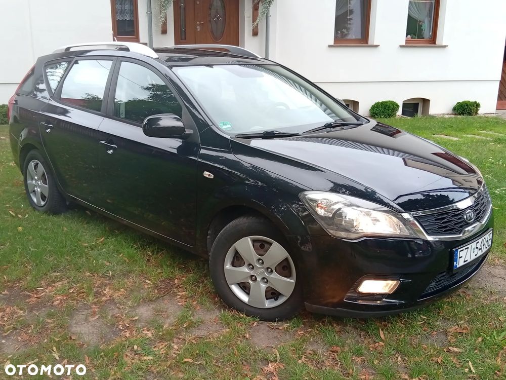 Kia Ceed - 2