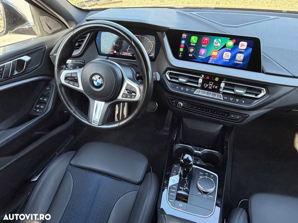 BMW 1 Series 2022 — imagine 13