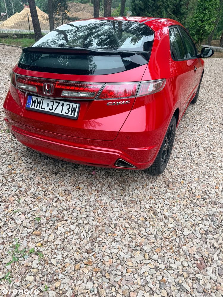 Honda Civic 1.8 GT Special Edition - 10
