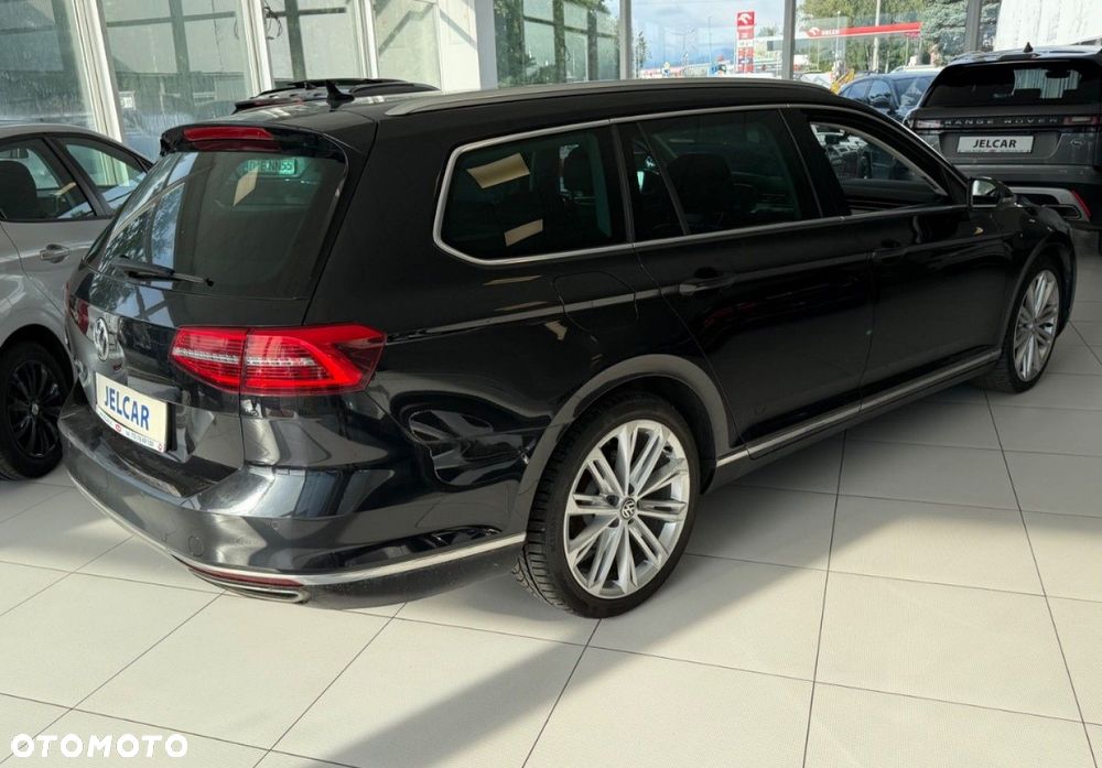 Volkswagen Passat - 9