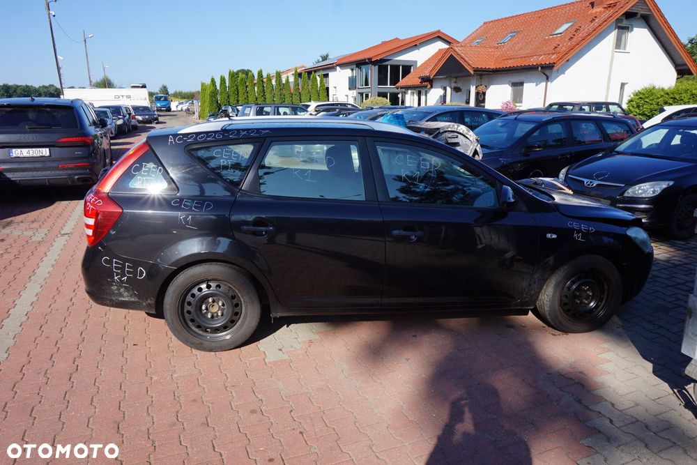 KIA CEED I 2008 1K 1.6 CRDI D4FB 115KM S8176 SZARY na części - 6
