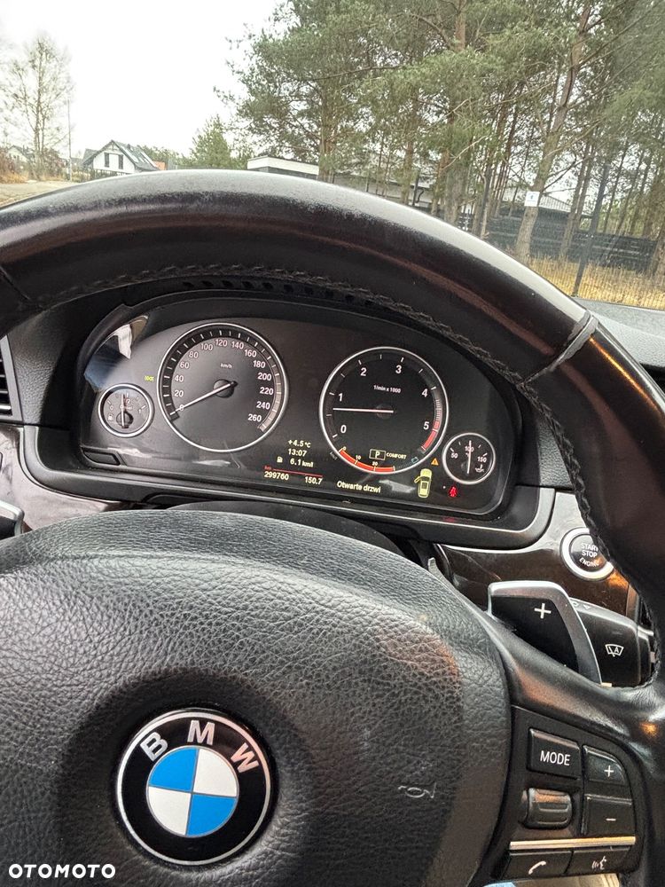 BMW Seria 5 - 33