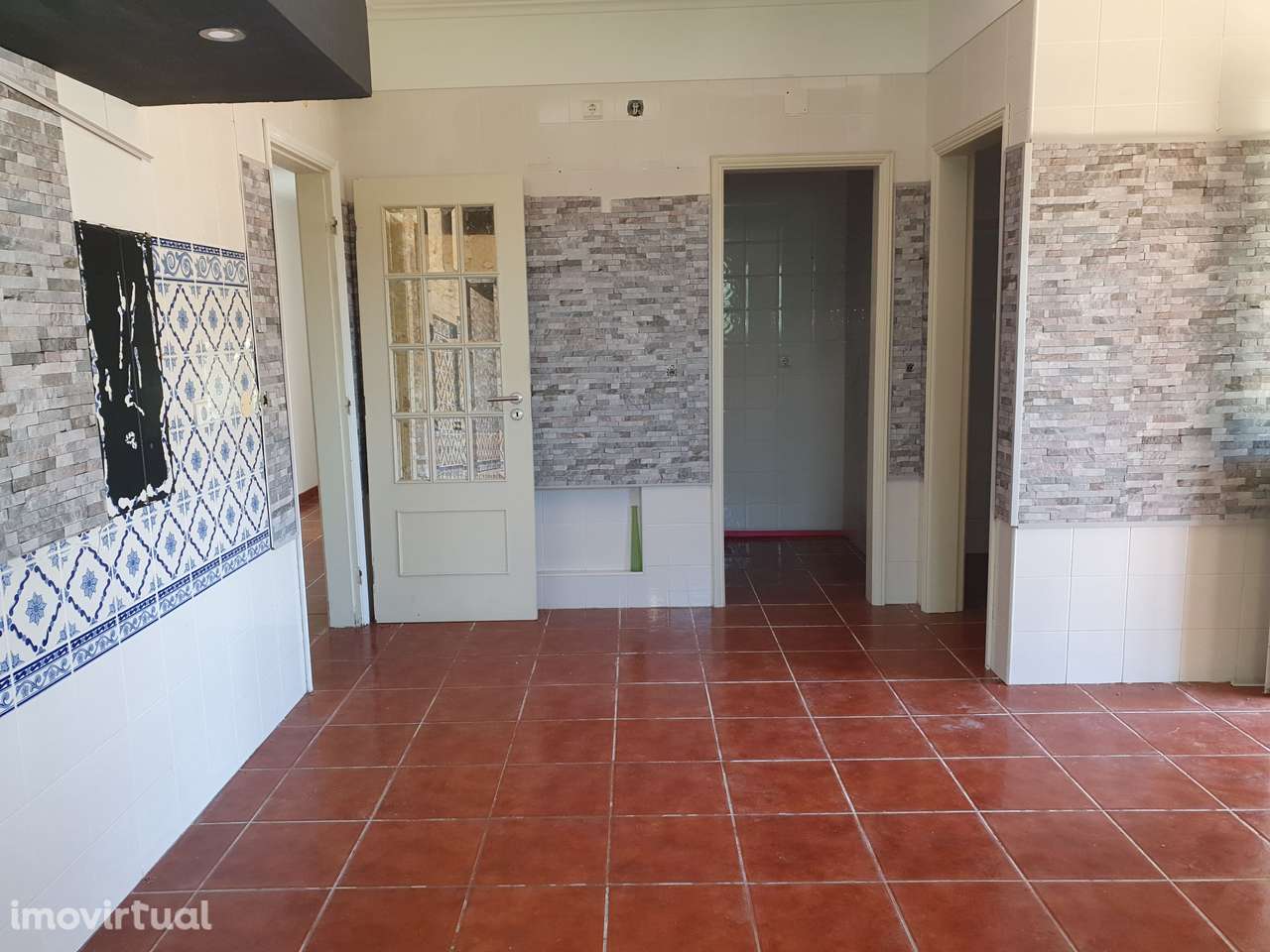 Moradia T3 + 1 | Usseira | Óbidos - Grande imagem: 5/25