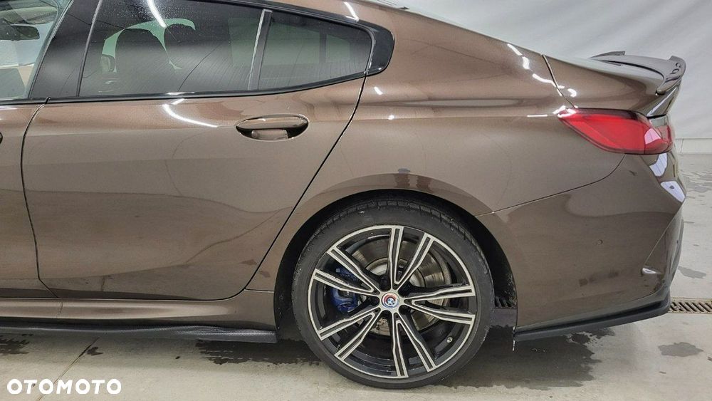 BMW Seria 8 840d xDrive mHEV - 9