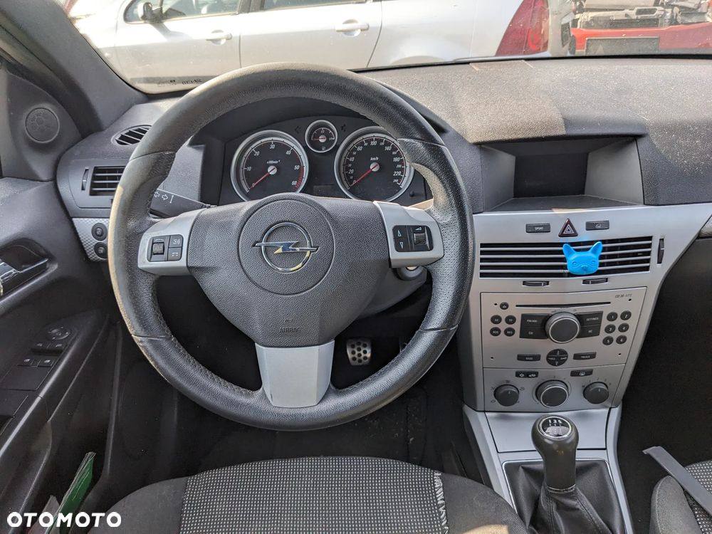 OPEL Astra III GTC 2005 1.7 Z20R NA CZĘŚCI - 9