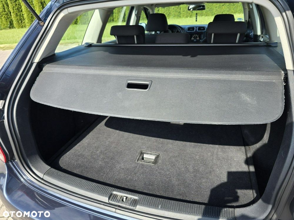Volkswagen Golf - 18