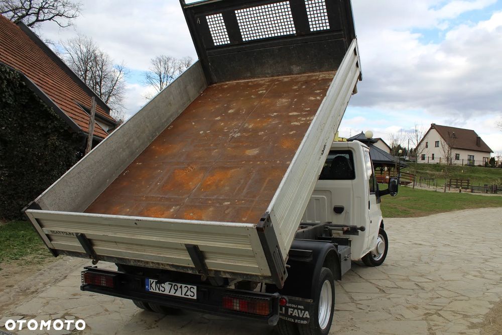 Ford Transit T350 Solidna Wywrotka Na Bliźniaku na Kat B Zdrowa Bez Grama Rdzy - 7
