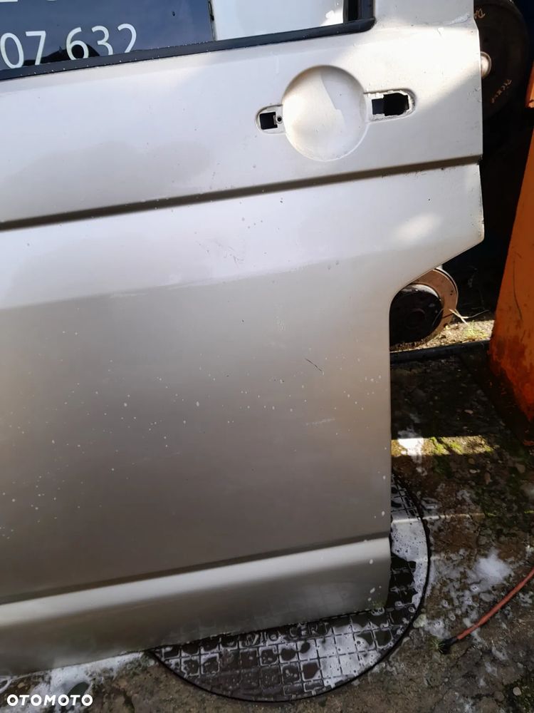 VW TRANSPORTER T5 DRZWI LEWE PRZEDNIE LEWY PRZÓD - 2