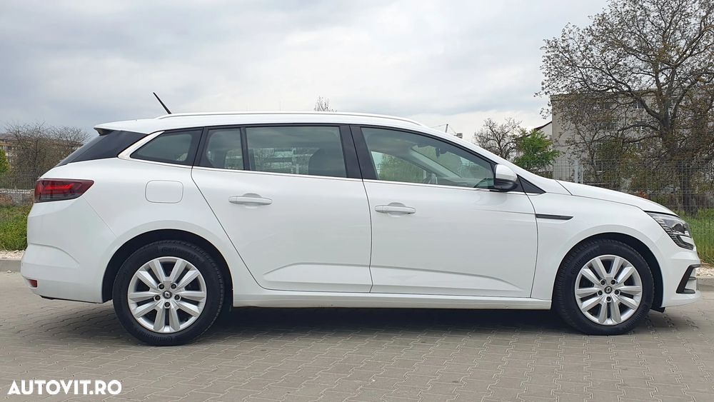 Renault Megane BLUE dCi 115 EDC BUSINESS EDITION - 15