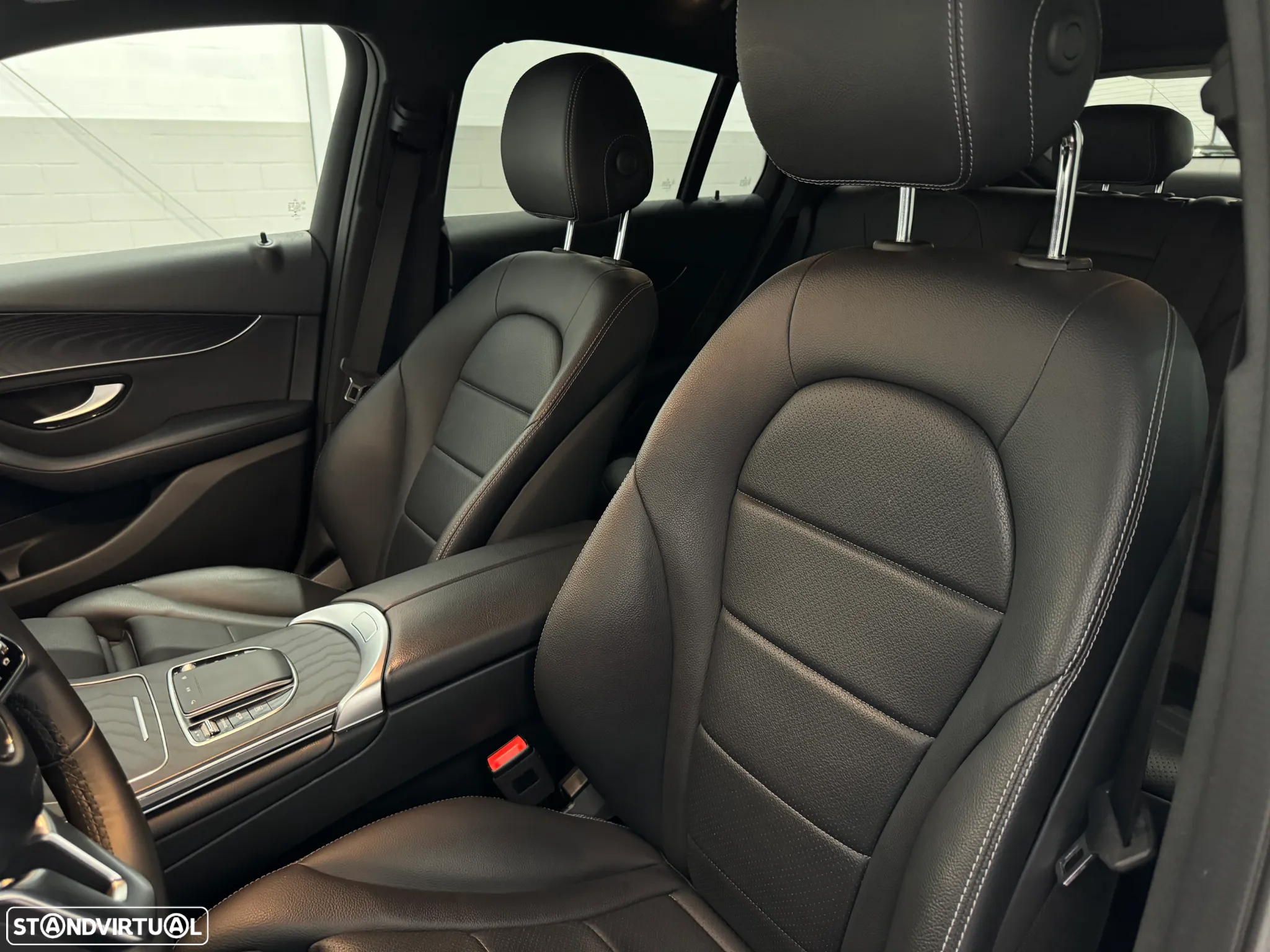 Mercedes-Benz GLC 300 de Coupé 4Matic - 21