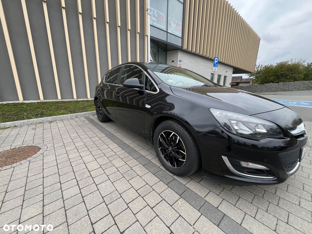Opel Astra 1.4 Turbo - 15