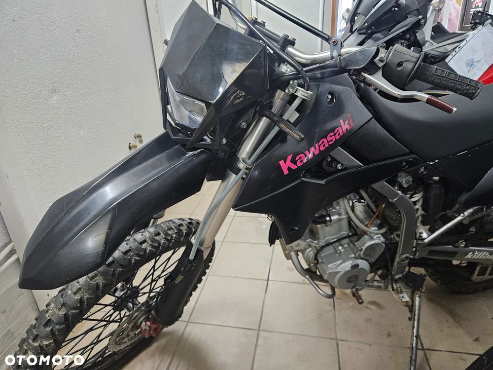 Kawasaki Inny - 4