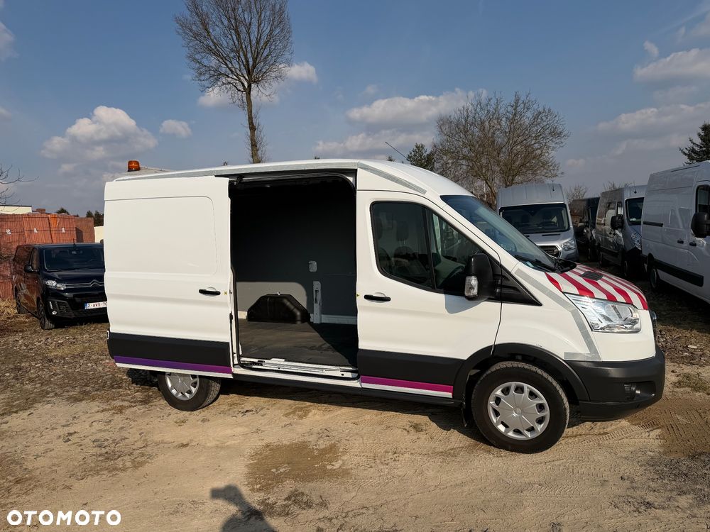 Ford Transit - 8