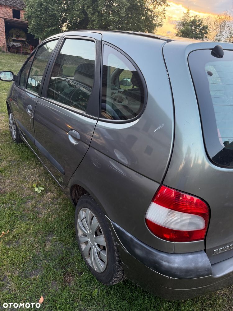 Renault Scenic - 3
