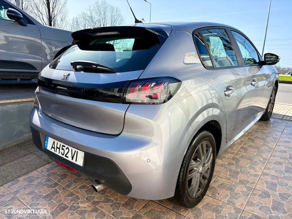 Peugeot 208 1.2 PureTech SE Style - 3