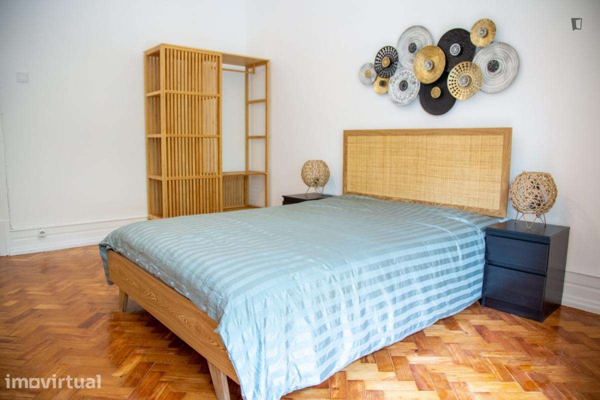 Quarto - localizado em Marquês de Pombal Lisbon - Grande imagem: 2/8