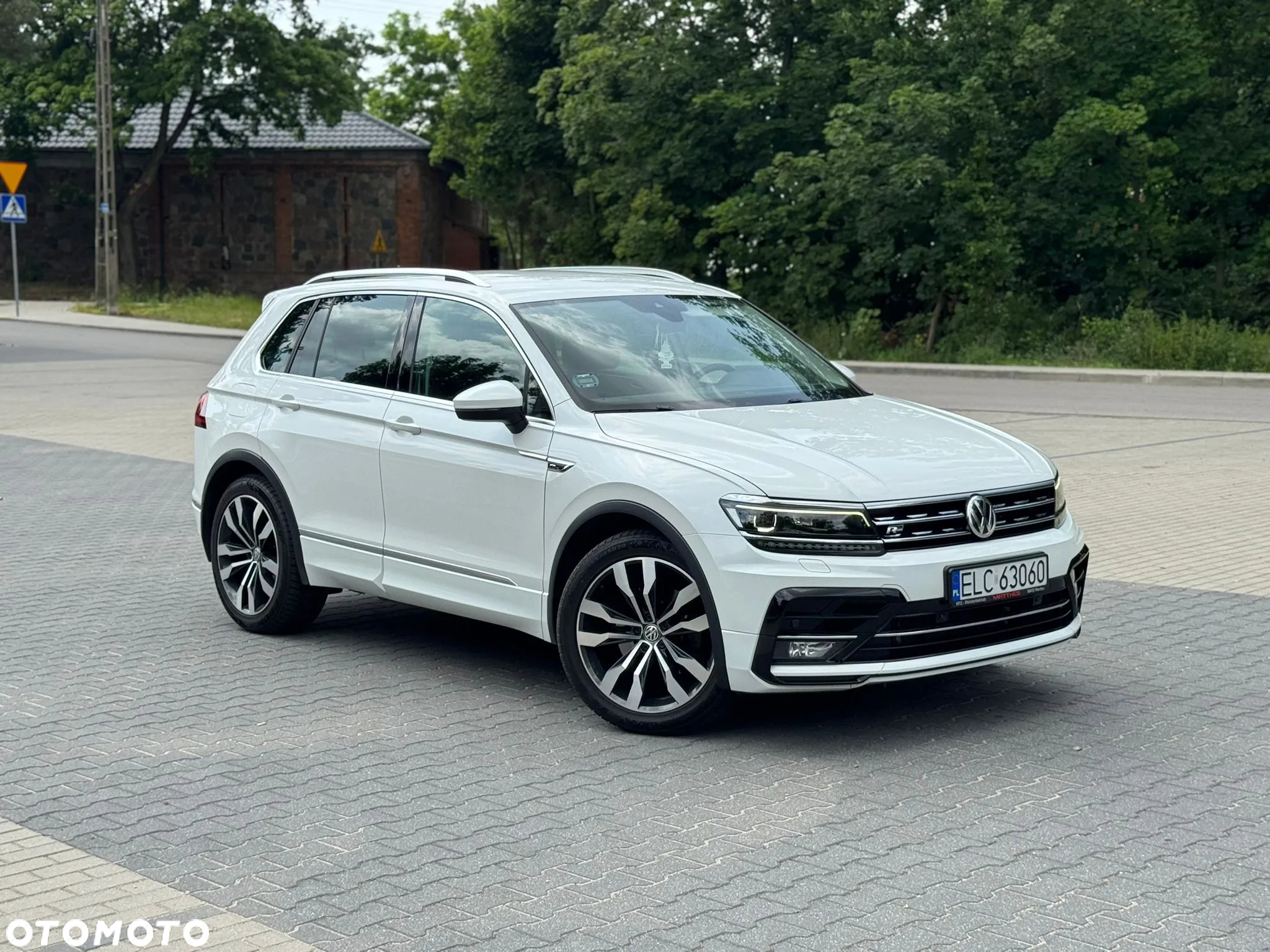 Volkswagen Tiguan 2.0 TDI SCR 4MOTION (BlueMotion Techn.) DSG Highline - 4
