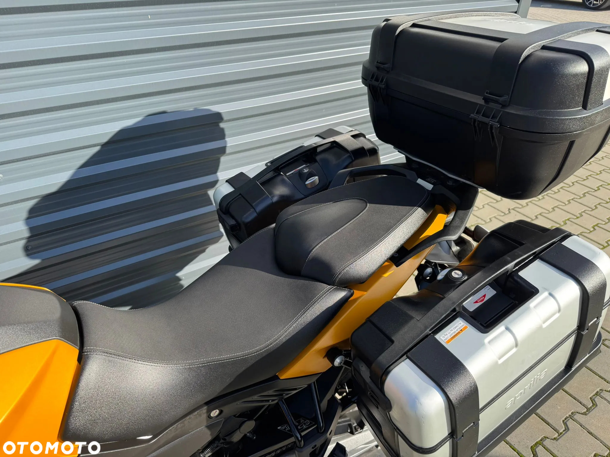 Aprilia Caponord - 11