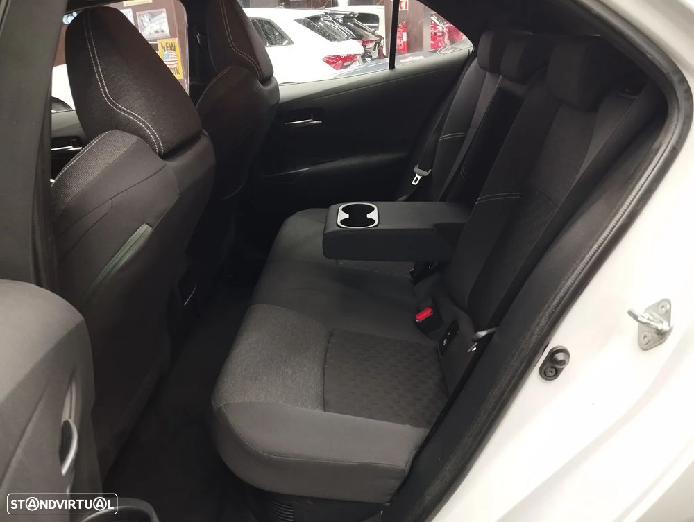 Toyota Corolla 1.8 Hybrid Comfort - 11