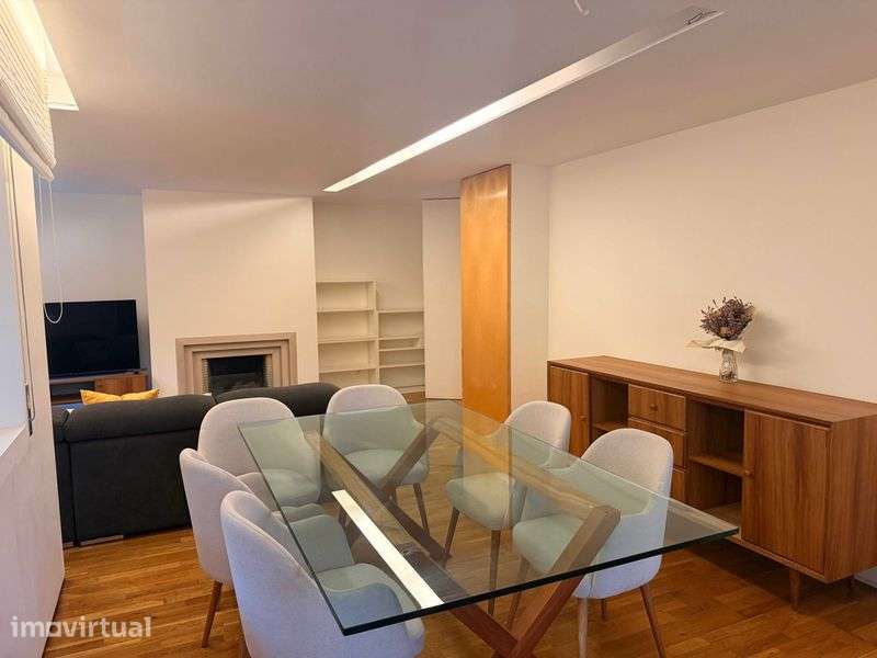 Apartamento T2 mobilado, em Condomínio na Foz do Douro - Porto - Grande imagem: 3/12