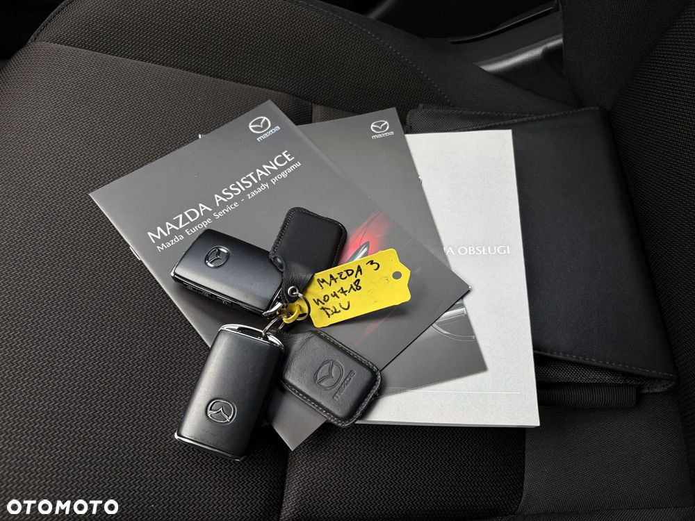 Mazda 3 SKYACTIV-G 2.0 M-Hybrid - 38
