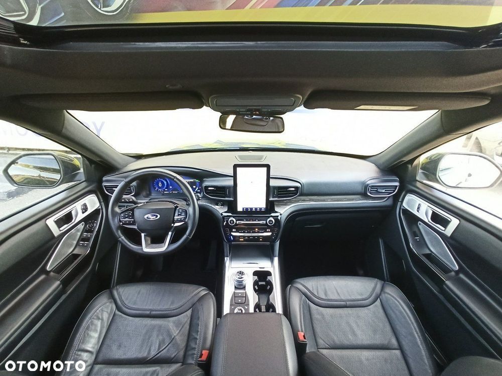 Ford Explorer - 18