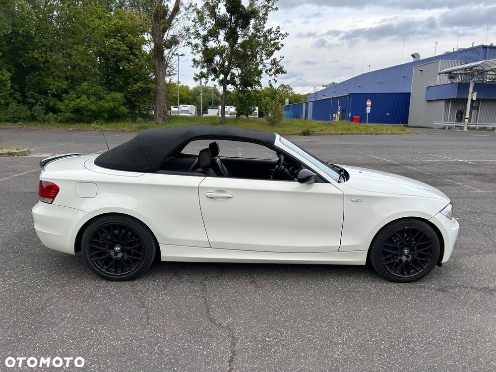 BMW Seria 1 118d Cabrio Limited Edition Lifestyle mit M Sportpaket - 23