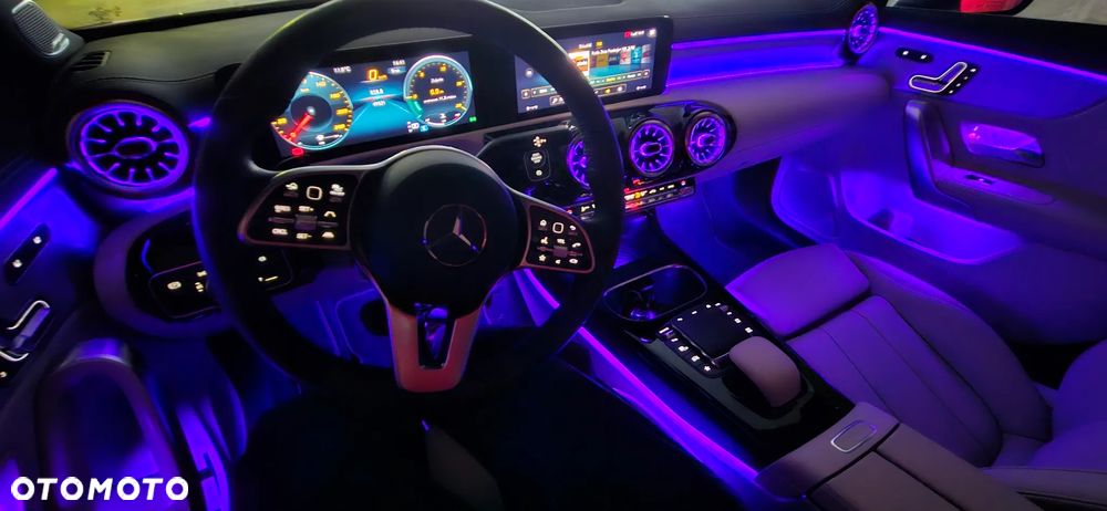 Mercedes-Benz CLA 250 4Matic 7G-DCT AMG Line - 25