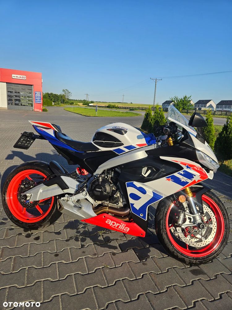 Aprilia RS - 9