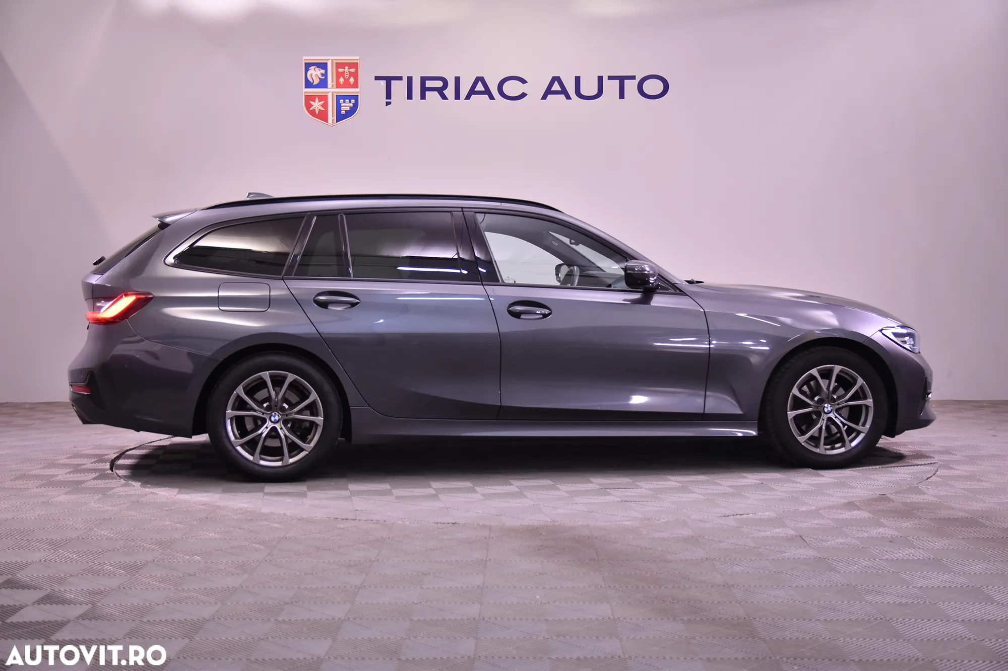 BMW Seria 3 320i Touring Aut. M Sport - 6