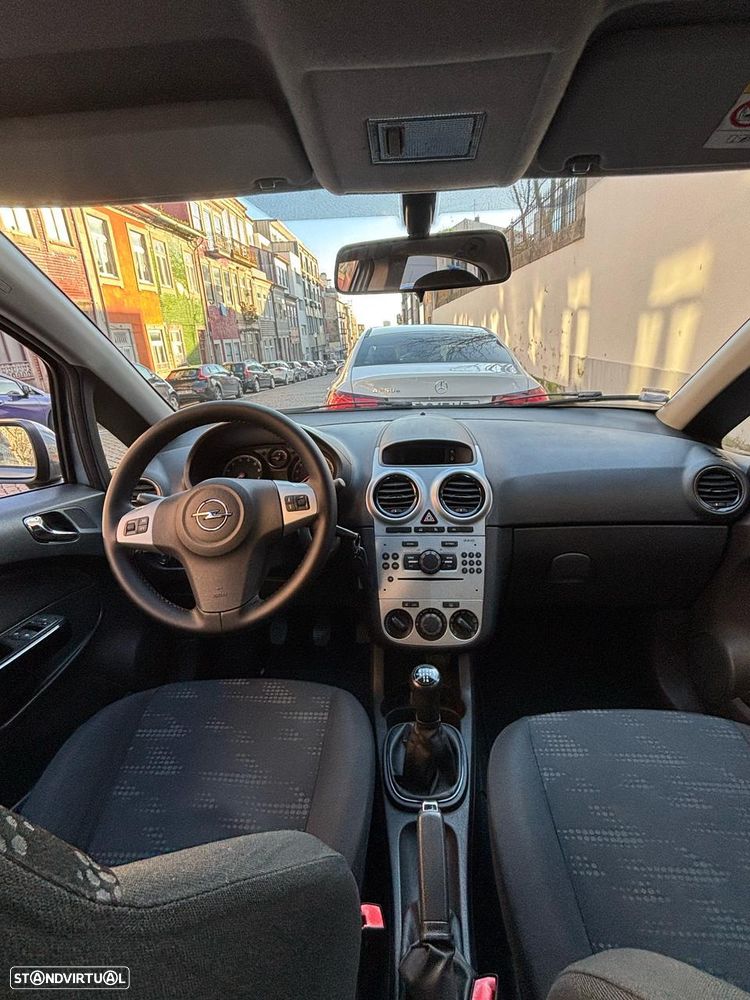 Opel Corsa 1.2 Enjoy S/S - 31