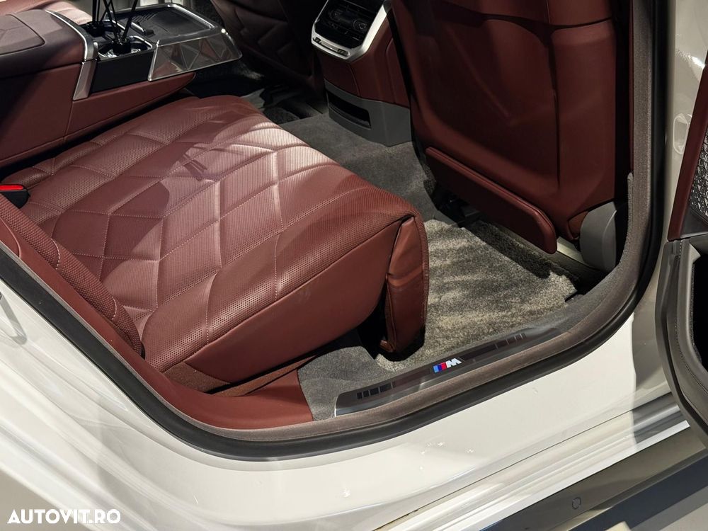 BMW Seria 7 - 24