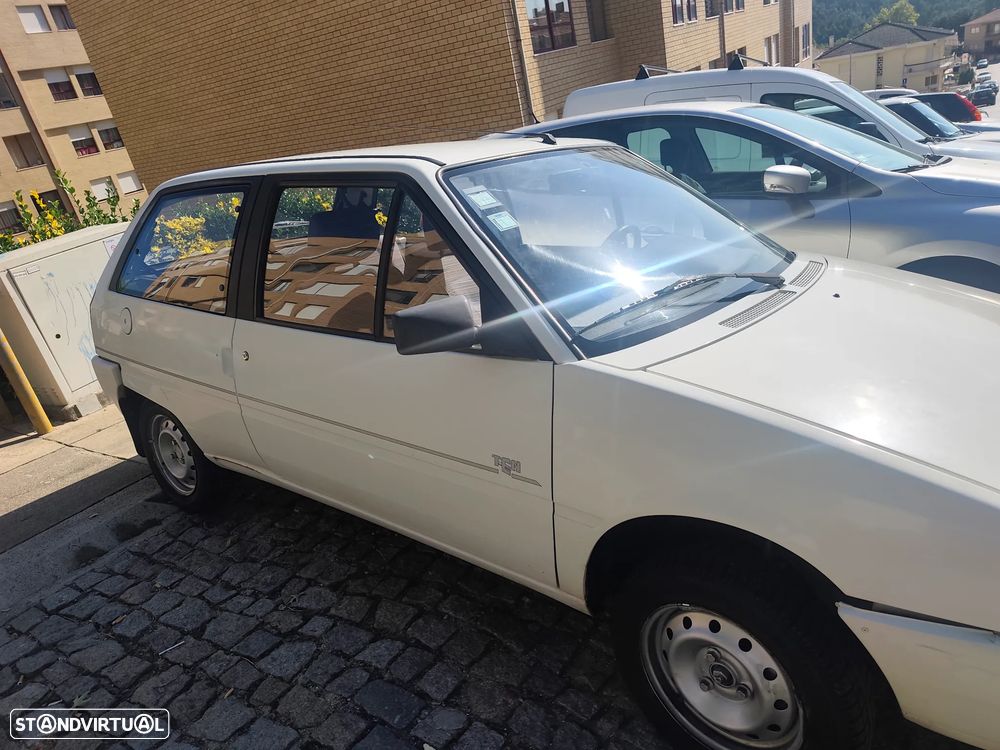 Citroën AX - 6