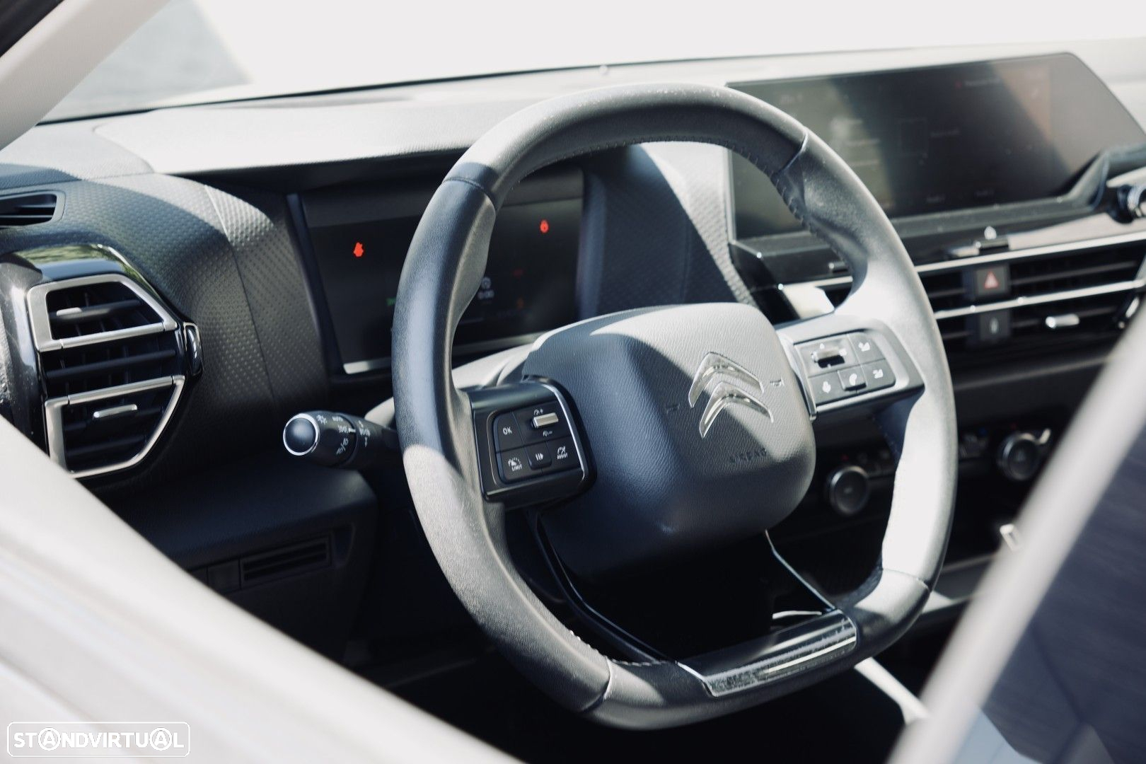 Citroën C4 1.2 PureTech Shine - 40